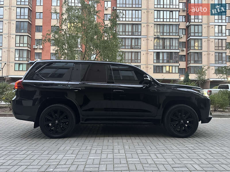 Позашляховик / Кросовер Lexus LX 2018 в Дніпрі фото 8 Позашляховик / Кросовер Lexus LX 2018 в Дніпрі