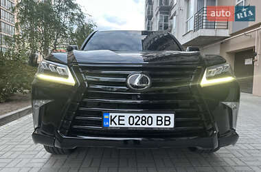 Позашляховик / Кросовер Lexus LX 2018 в 