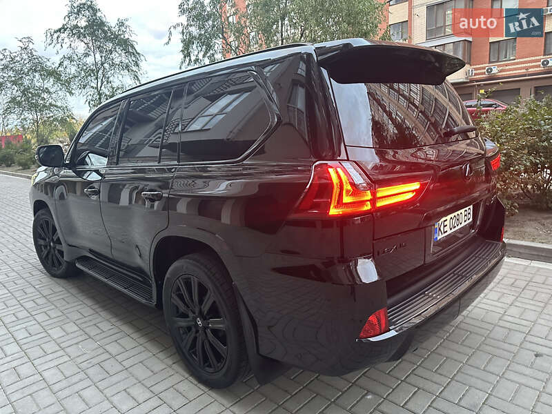 Позашляховик / Кросовер Lexus LX 2018 в Дніпрі фото 20 Позашляховик / Кросовер Lexus LX 2018 в Дніпрі