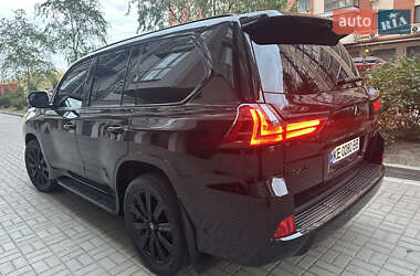 Позашляховик / Кросовер Lexus LX 2018 в 