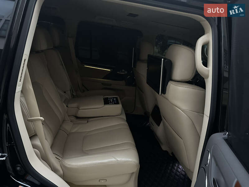 Позашляховик / Кросовер Lexus LX 2018 в Дніпрі фото 45 Позашляховик / Кросовер Lexus LX 2018 в Дніпрі