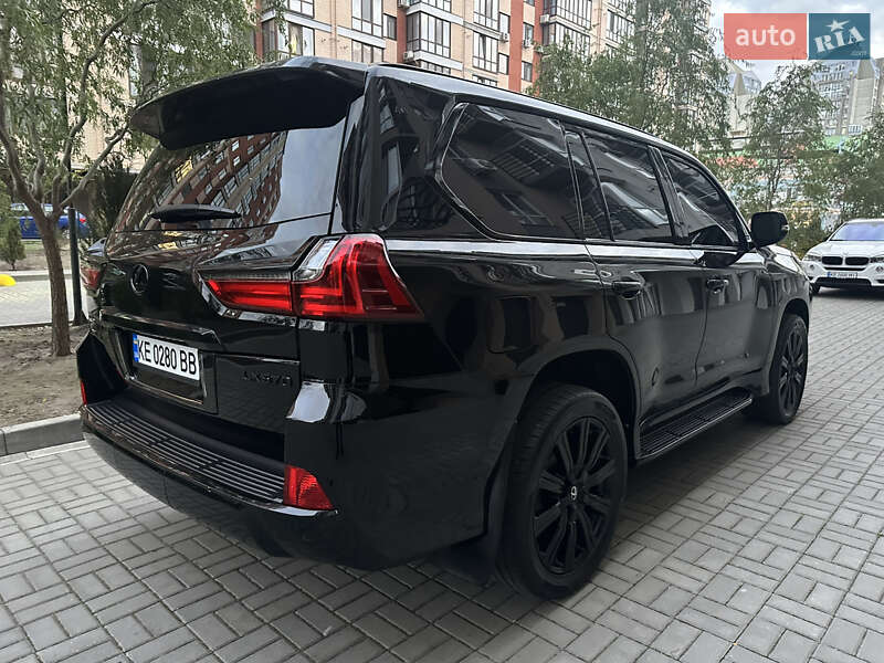 Позашляховик / Кросовер Lexus LX 2018 в Дніпрі фото 53 Позашляховик / Кросовер Lexus LX 2018 в Дніпрі
