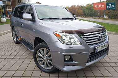 Позашляховик / Кросовер Lexus LX 2010 в 