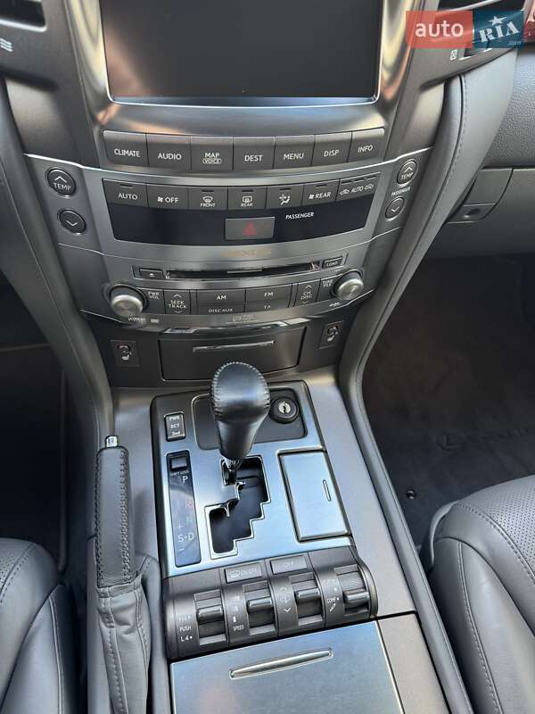 Внедорожник / Кроссовер Lexus LX 2008 в Кривом Роге фото 16 Внедорожник / Кроссовер Lexus LX 2008 в Кривом Роге