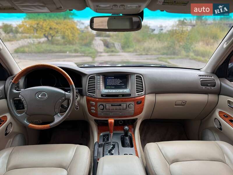 Внедорожник / Кроссовер Lexus LX 2004 в Косове фото 22 Внедорожник / Кроссовер Lexus LX 2004 в Косове