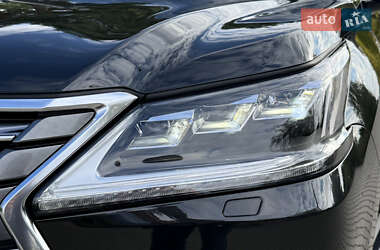 Позашляховик / Кросовер Lexus LX 2016 в  фото 14 Позашляховик / Кросовер Lexus LX 2016 в