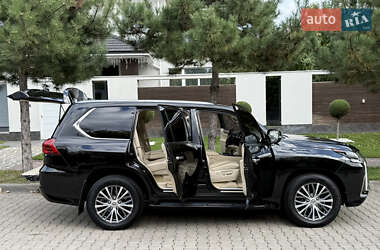 Позашляховик / Кросовер Lexus LX 2016 в  фото 68 Позашляховик / Кросовер Lexus LX 2016 в