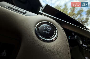 Позашляховик / Кросовер Lexus LX 2016 в  фото 133 Позашляховик / Кросовер Lexus LX 2016 в