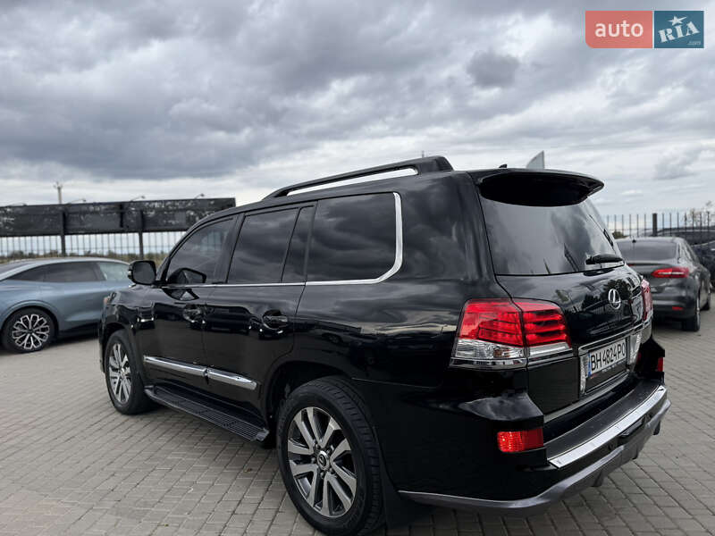Внедорожник / Кроссовер Lexus LX 2010 в Одессе
