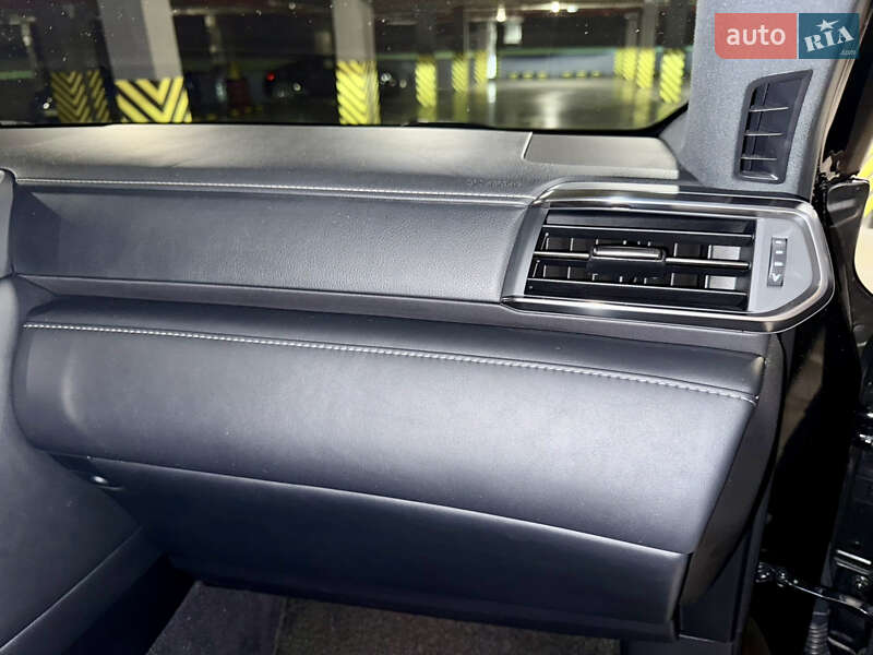 Внедорожник / Кроссовер Lexus LX 2022 в Киеве фото 40 Внедорожник / Кроссовер Lexus LX 2022 в Киеве