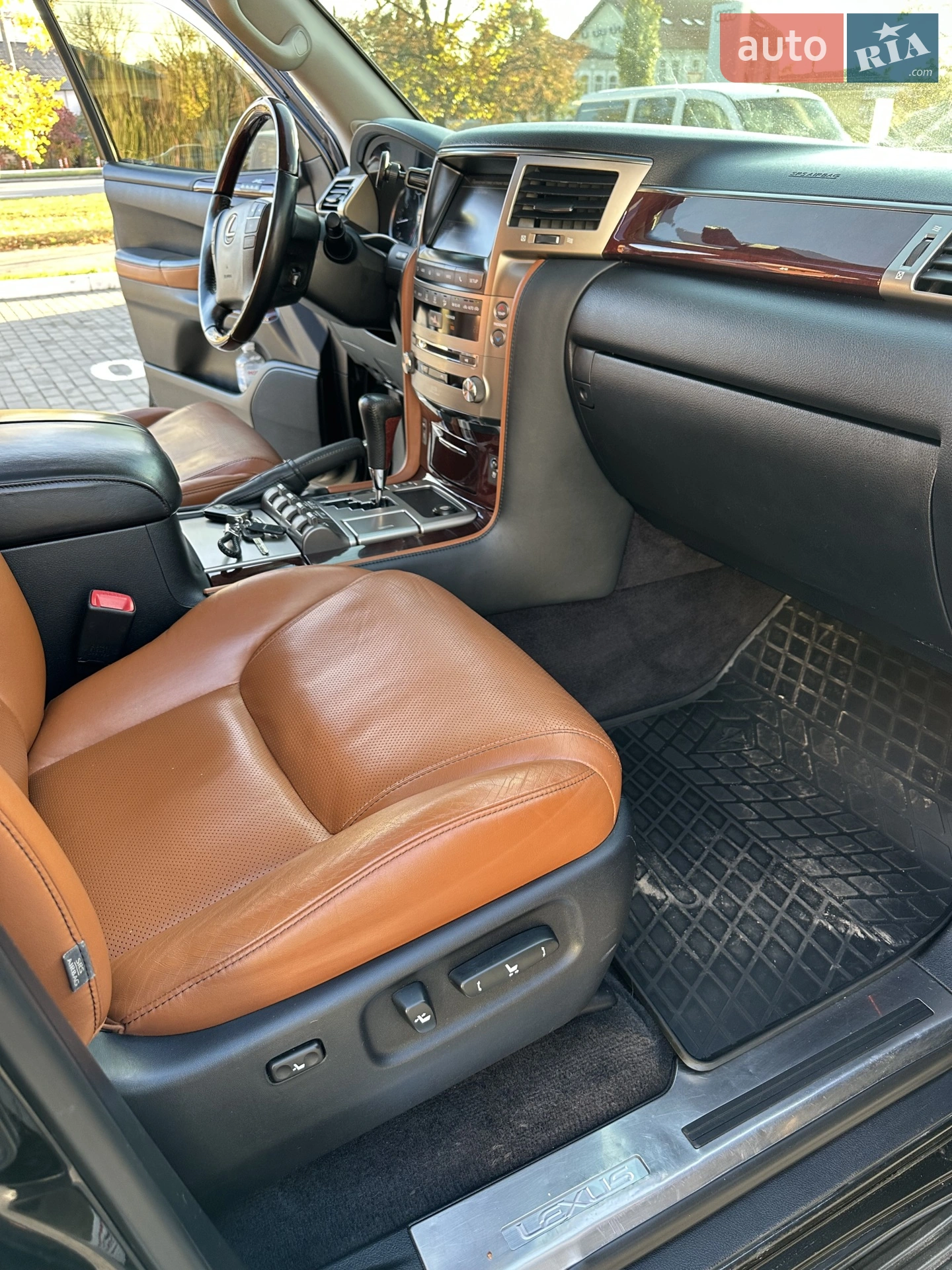 2014 Lexus LX - мініатюра 29