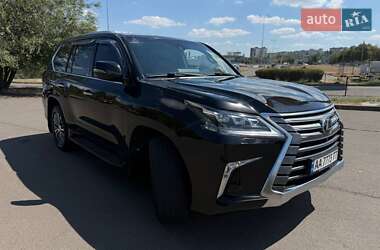 Внедорожник / Кроссовер Lexus LX 2017 в 