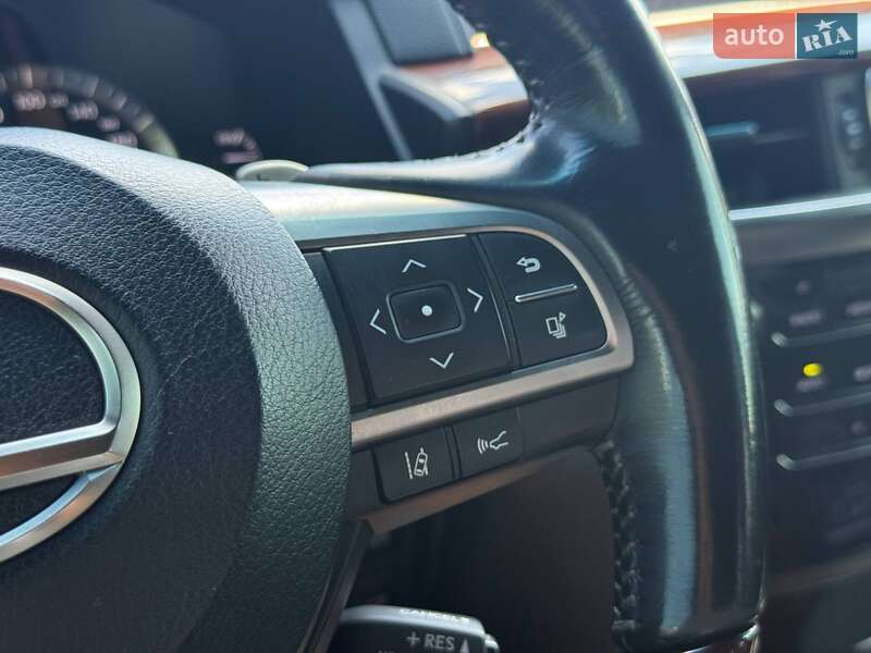 Позашляховик / Кросовер Lexus LX 2017 в Кривому Розі фото 49 Позашляховик / Кросовер Lexus LX 2017 в Кривому Розі