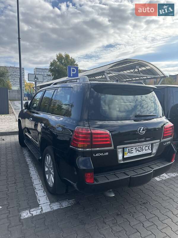 Внедорожник / Кроссовер Lexus LX 2008 в Днепре