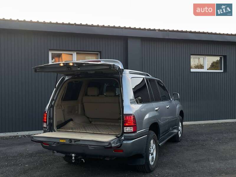 Позашляховик / Кросовер Lexus LX 2004 в Броварах