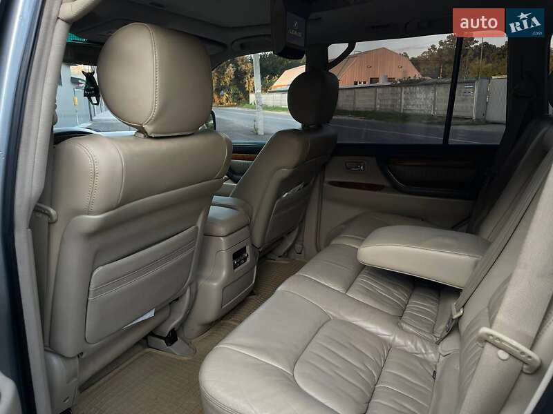 Позашляховик / Кросовер Lexus LX 2004 в Броварах