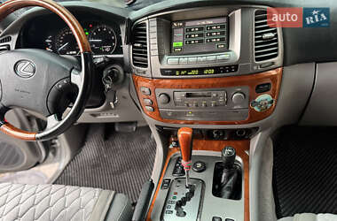 Внедорожник / Кроссовер Lexus LX 2007 в 
