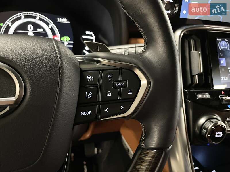 Внедорожник / Кроссовер Lexus LX 2023 в Львове