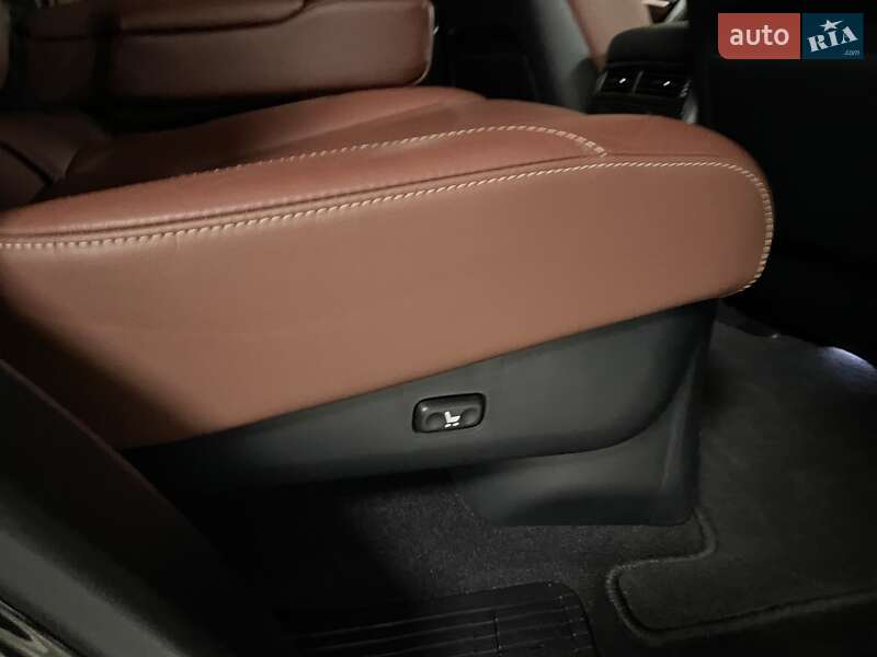 Внедорожник / Кроссовер Lexus LX 2019 в Львове