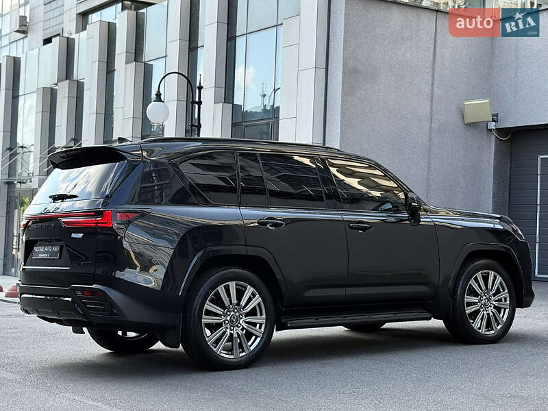 Внедорожник / Кроссовер Lexus LX 2022 в Киеве