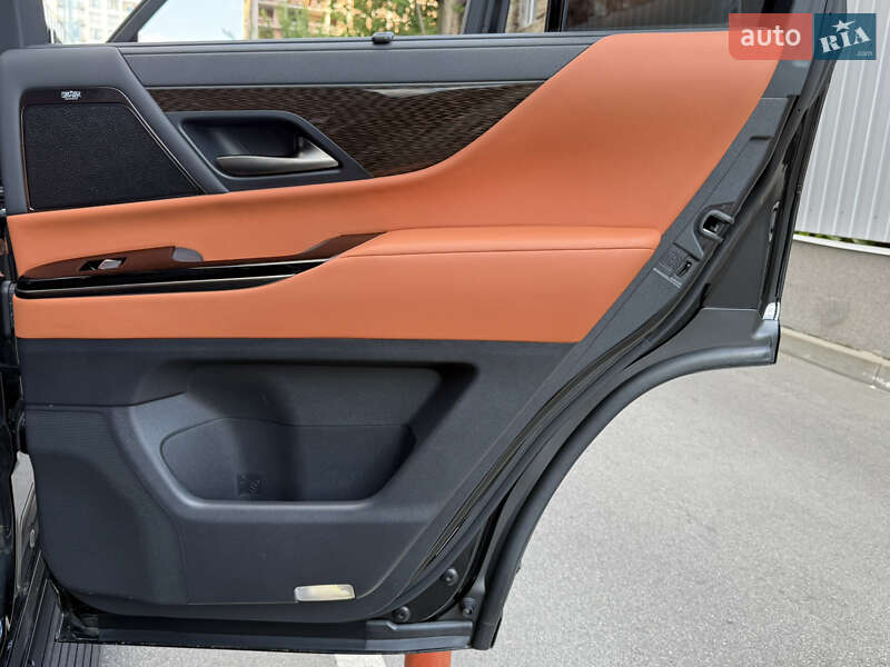 Внедорожник / Кроссовер Lexus LX 2022 в Киеве