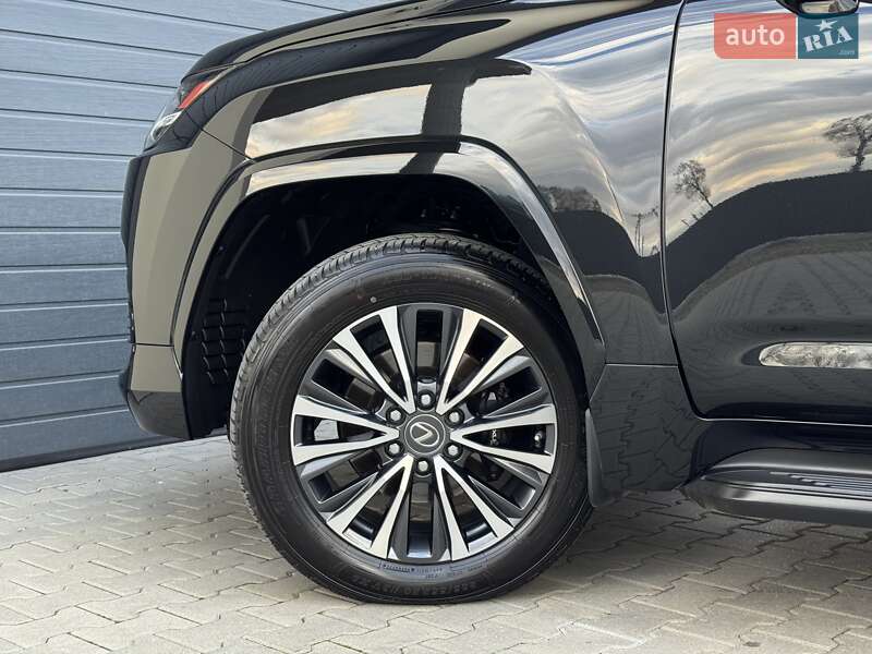 Внедорожник / Кроссовер Lexus LX 2023 в Стрые