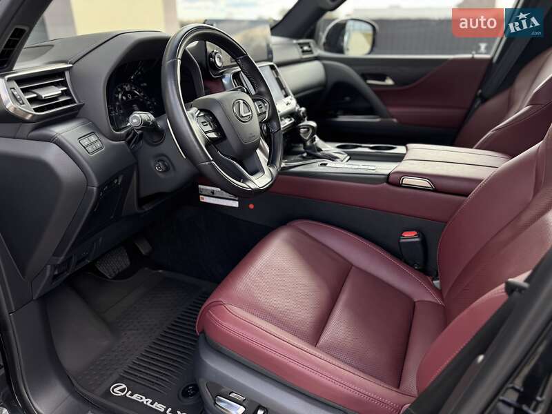 Внедорожник / Кроссовер Lexus LX 2023 в Стрые