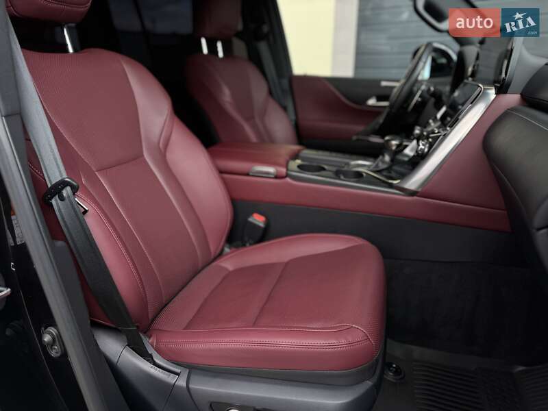 Внедорожник / Кроссовер Lexus LX 2023 в Стрые