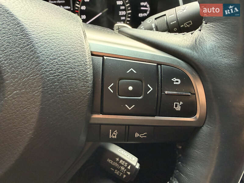 Внедорожник / Кроссовер Lexus LX 2019 в Киеве фото 70 Внедорожник / Кроссовер Lexus LX 2019 в Киеве