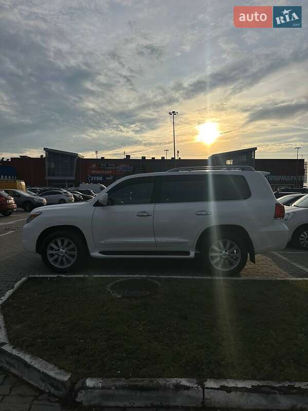 Внедорожник / Кроссовер Lexus LX 2008 в Львове