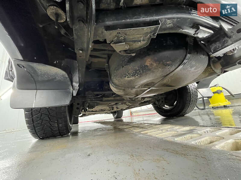 Внедорожник / Кроссовер Lexus LX 2007 в Черновцах