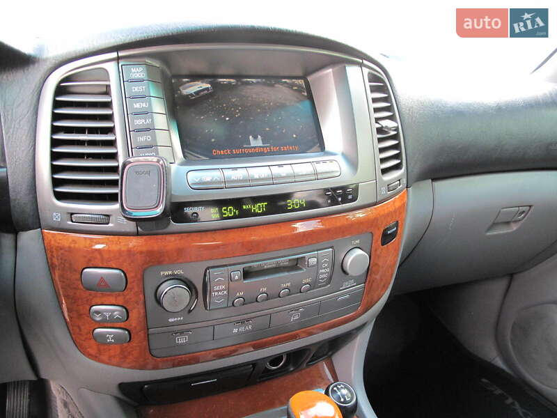 Внедорожник / Кроссовер Lexus LX 2004 в Киеве