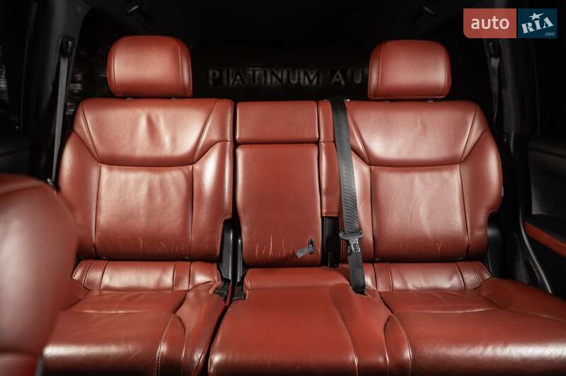 Внедорожник / Кроссовер Lexus LX 2015 в Одессе