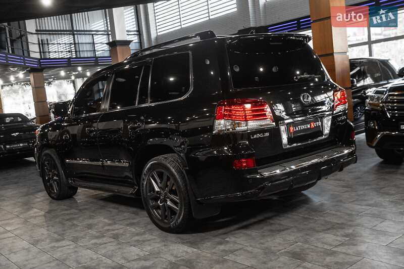 Внедорожник / Кроссовер Lexus LX 2015 в Одессе