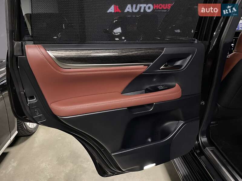 Позашляховик / Кросовер Lexus LX 2018 в Львові фото 34 Позашляховик / Кросовер Lexus LX 2018 в Львові