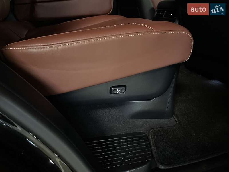 Позашляховик / Кросовер Lexus LX 2018 в Львові фото 41 Позашляховик / Кросовер Lexus LX 2018 в Львові