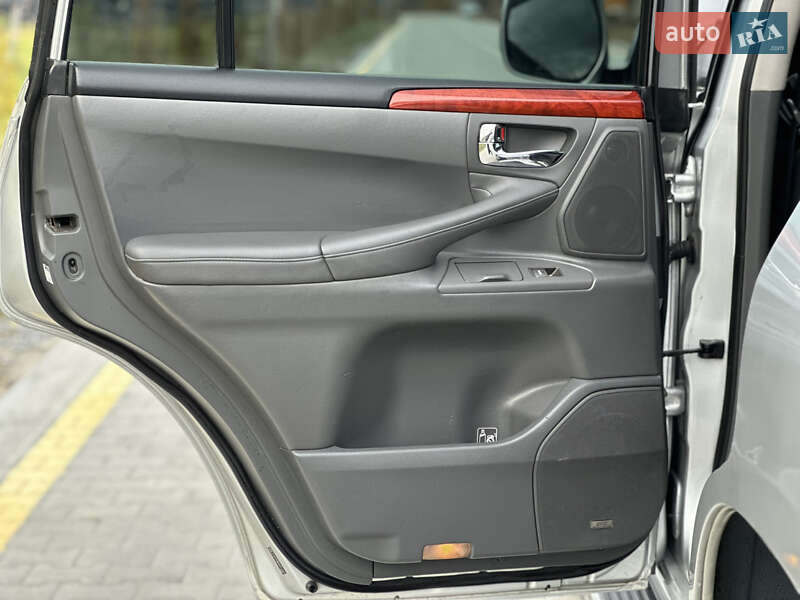 Внедорожник / Кроссовер Lexus LX 2008 в Львове фото 21 Внедорожник / Кроссовер Lexus LX 2008 в Львове