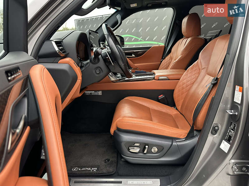 Позашляховик / Кросовер Lexus LX 2023 в Києві