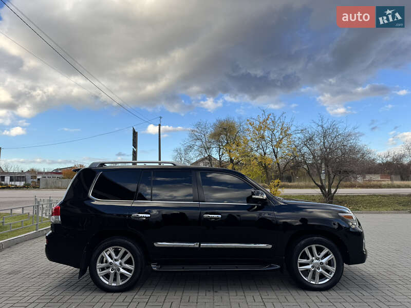Позашляховик / Кросовер Lexus LX 2008 в Харкові