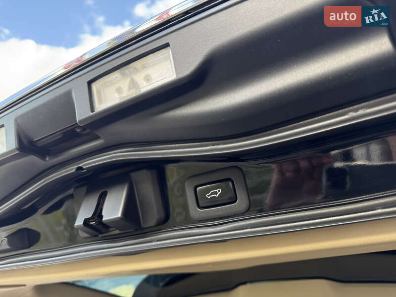 Позашляховик / Кросовер Lexus LX 2008 в Харкові