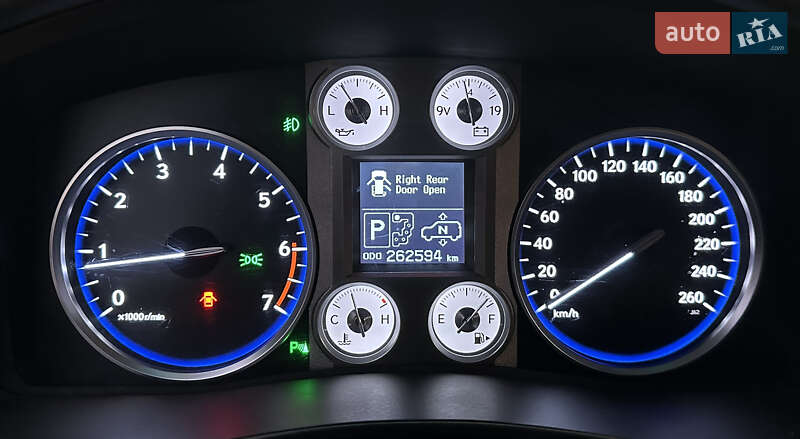 Внедорожник / Кроссовер Lexus LX 2008 в Днепре