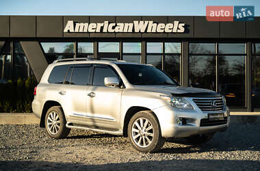 Внедорожник / Кроссовер Lexus LX 2008 в Черновцах