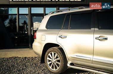 Внедорожник / Кроссовер Lexus LX 2008 в Черновцах