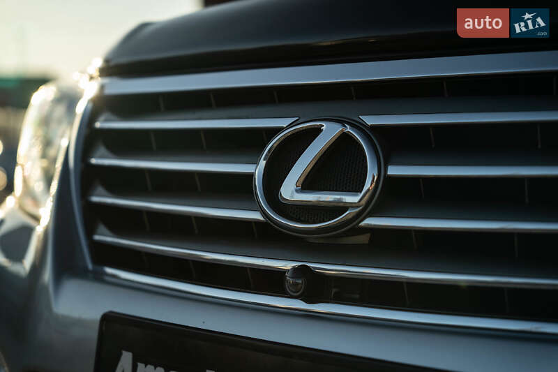 Позашляховик / Кросовер Lexus LX 2008 в Чернівцях