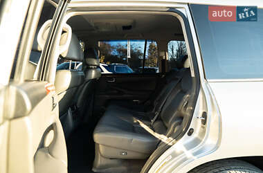 Внедорожник / Кроссовер Lexus LX 2008 в Черновцах