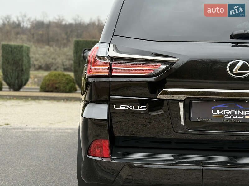 Позашляховик / Кросовер Lexus LX 2021 в Дніпрі