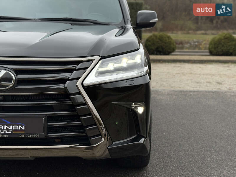 Позашляховик / Кросовер Lexus LX 2021 в Дніпрі