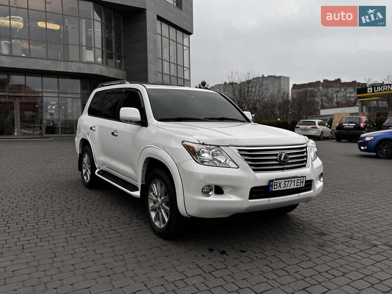 Внедорожник / Кроссовер Lexus LX 2010 в Хмельницком