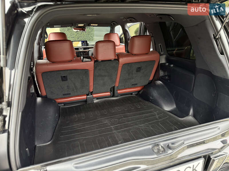 Внедорожник / Кроссовер Lexus LX 2019 в Львове фото 65 Внедорожник / Кроссовер Lexus LX 2019 в Львове
