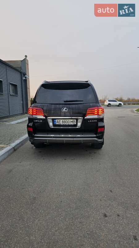 Внедорожник / Кроссовер Lexus LX 2013 в Днепре